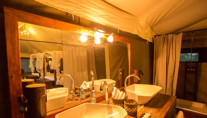 Naona Moru Tented Camp