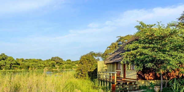 Hakusembe River Lodge