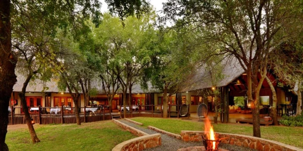 Black Rhino Game Lodge